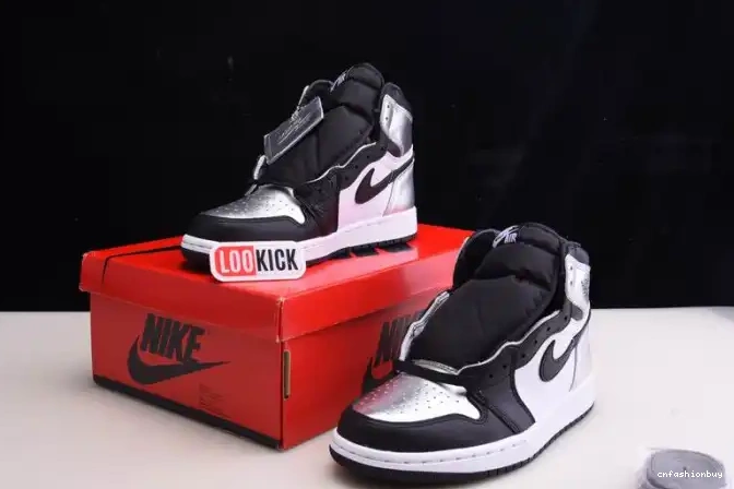 WMNS OG HIGH TOE SILVER CD0461-001 AIR 1 JORDAN 0625